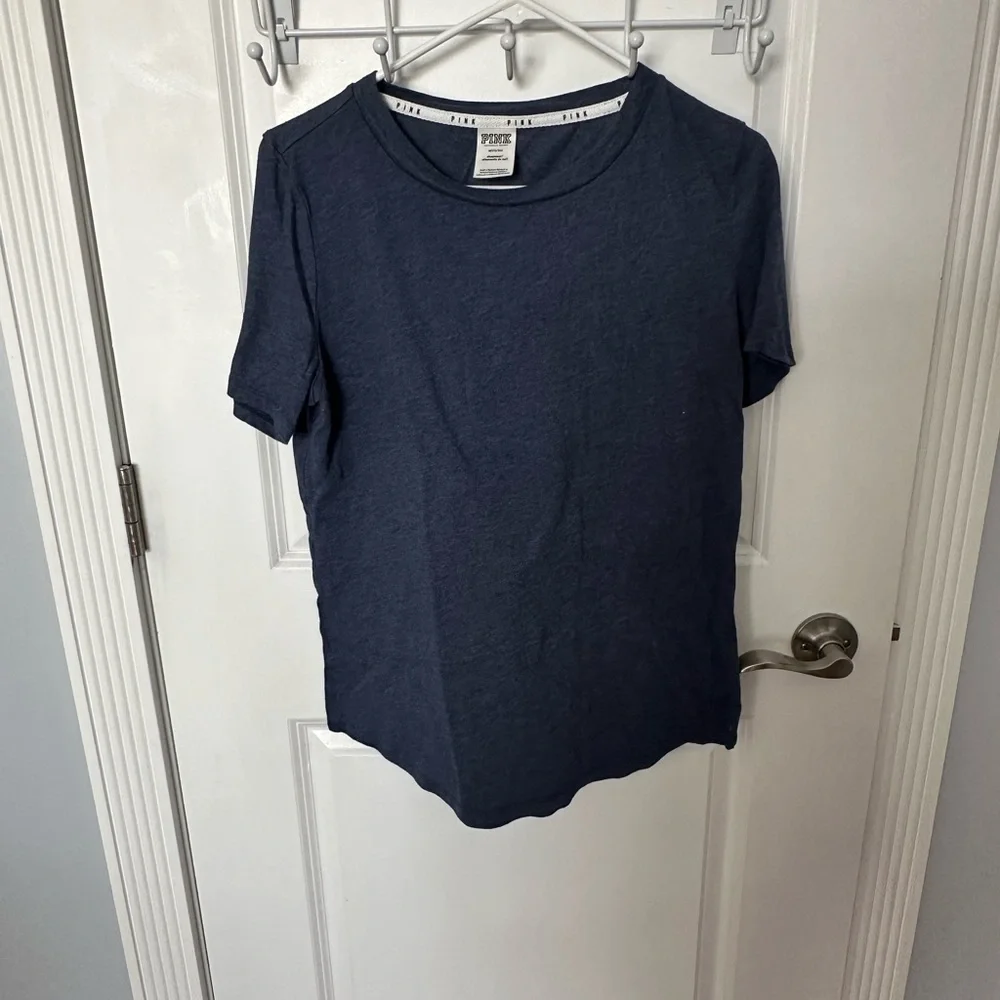 *EUC*Sz M*PINK*VS* Tee